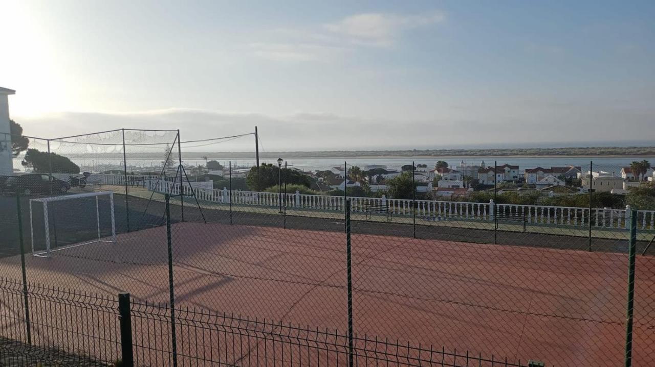 APARTAMENTO EN ROMPIDO con piscina, chiringuito y pistas Huelva Exterior foto